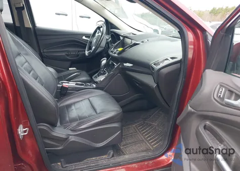 2014 Ford Escape Titanium z USA, uszkodzony, nr VIN 1FMCU9JX3EUA72890